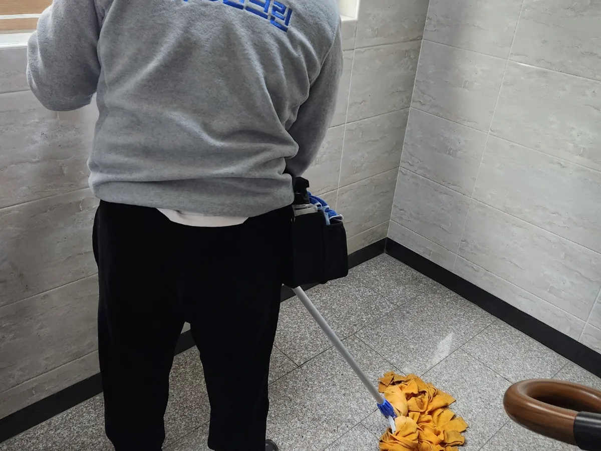 부평구 갈산동 가정 복도·대기 동선 야간 위생청소 사례 - 행진크린